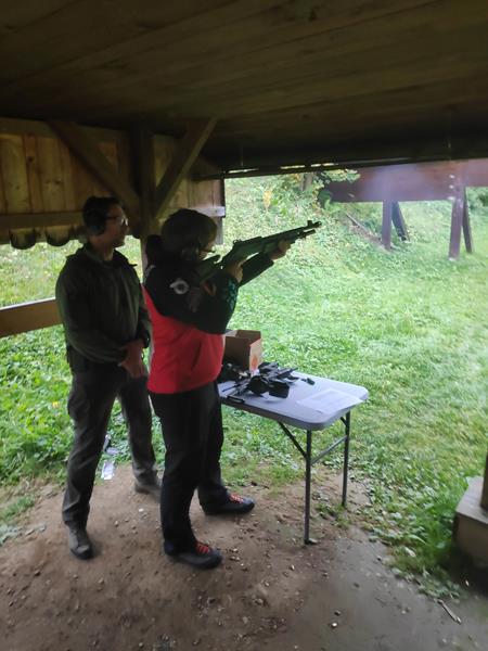 Strzelanie na strzelnicy