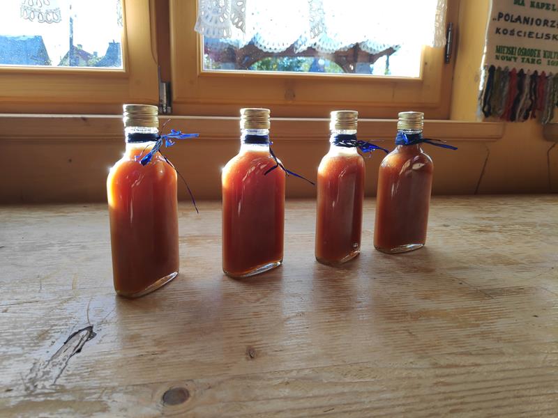 Wyprodukowane nalewki w czasie warsztatów