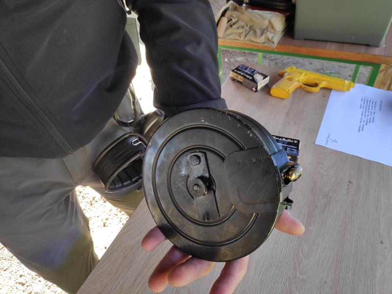 Strzelanie dla grup z bronii z II wojny światowej