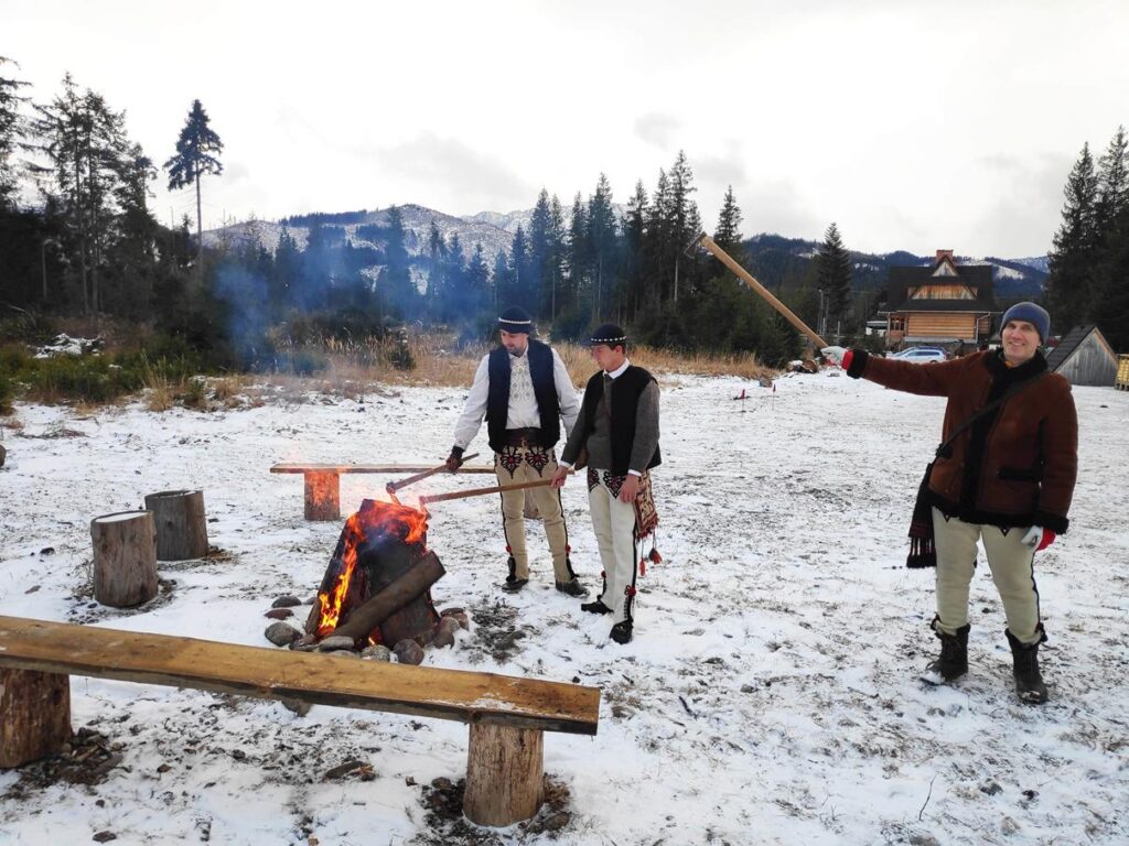 Góralskie Śpasy w plenerze, Napady zbójnickie