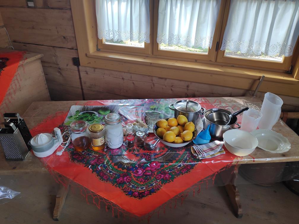 Stanowisko na warsztatach nalewkowych